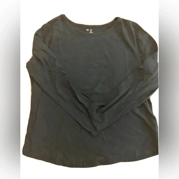 GAP Tops - 2 Women’s Gap Shirts Size XL-  T Shirts Long Sleeve Shirt